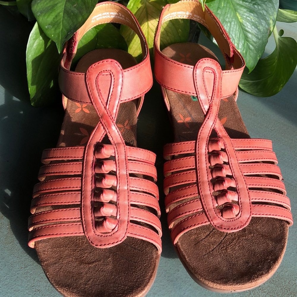 BareTraps Women's Honora Wedge Sandals - Peach 9W